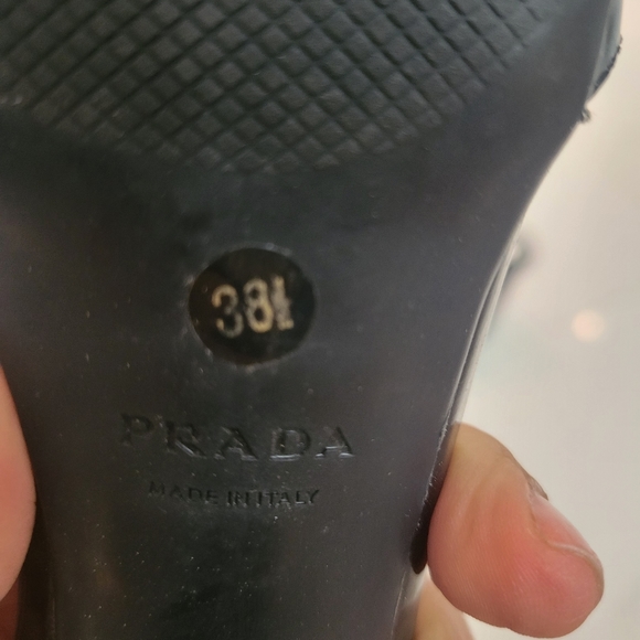 Women PRADA black sandals - Picture 7 of 9